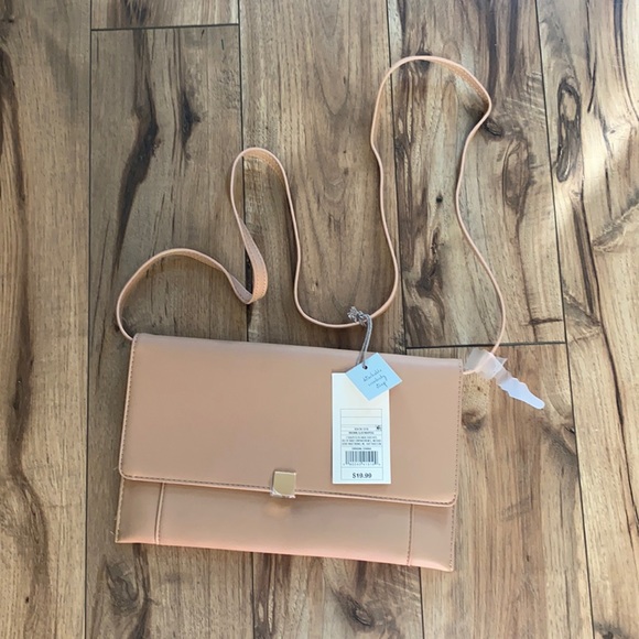 Handbags - A New Day Purse